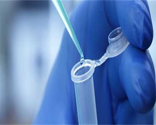 一个月广州助孕婴儿吐泡泡唾沫